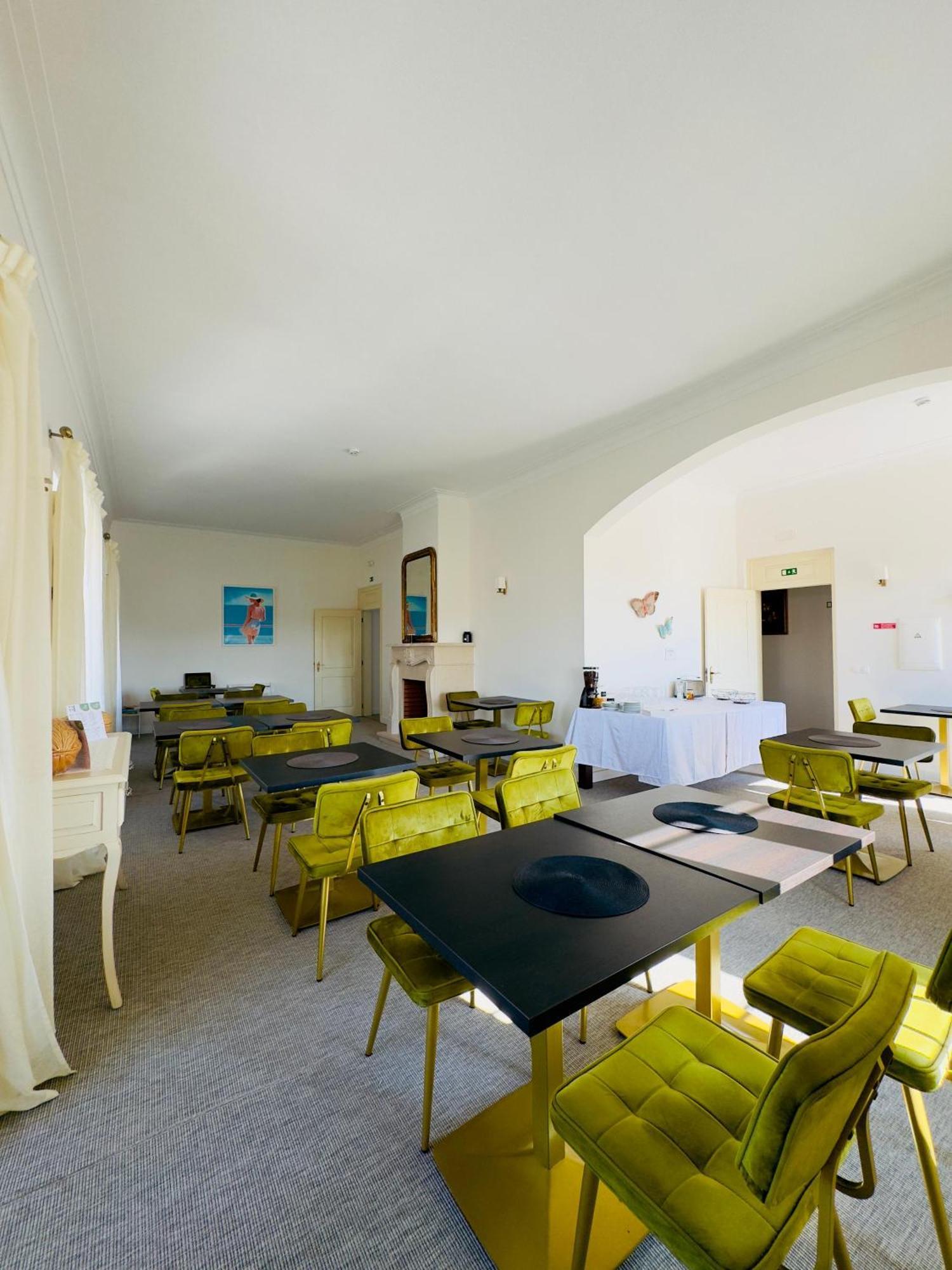 Solar Dos Frades Hotel Ferreira Do Alentejo Ngoại thất bức ảnh