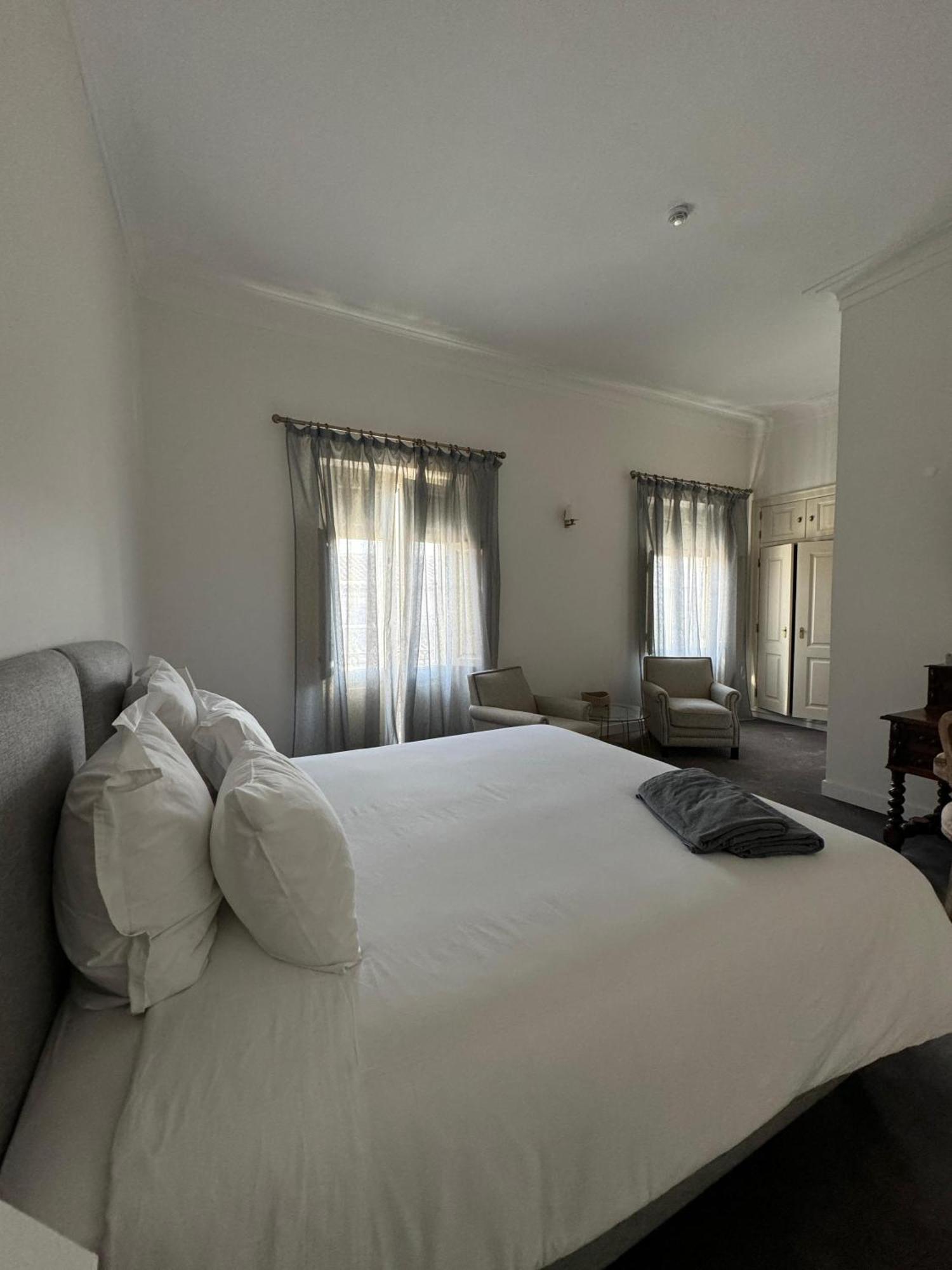 Solar Dos Frades Hotel Ferreira Do Alentejo Ngoại thất bức ảnh