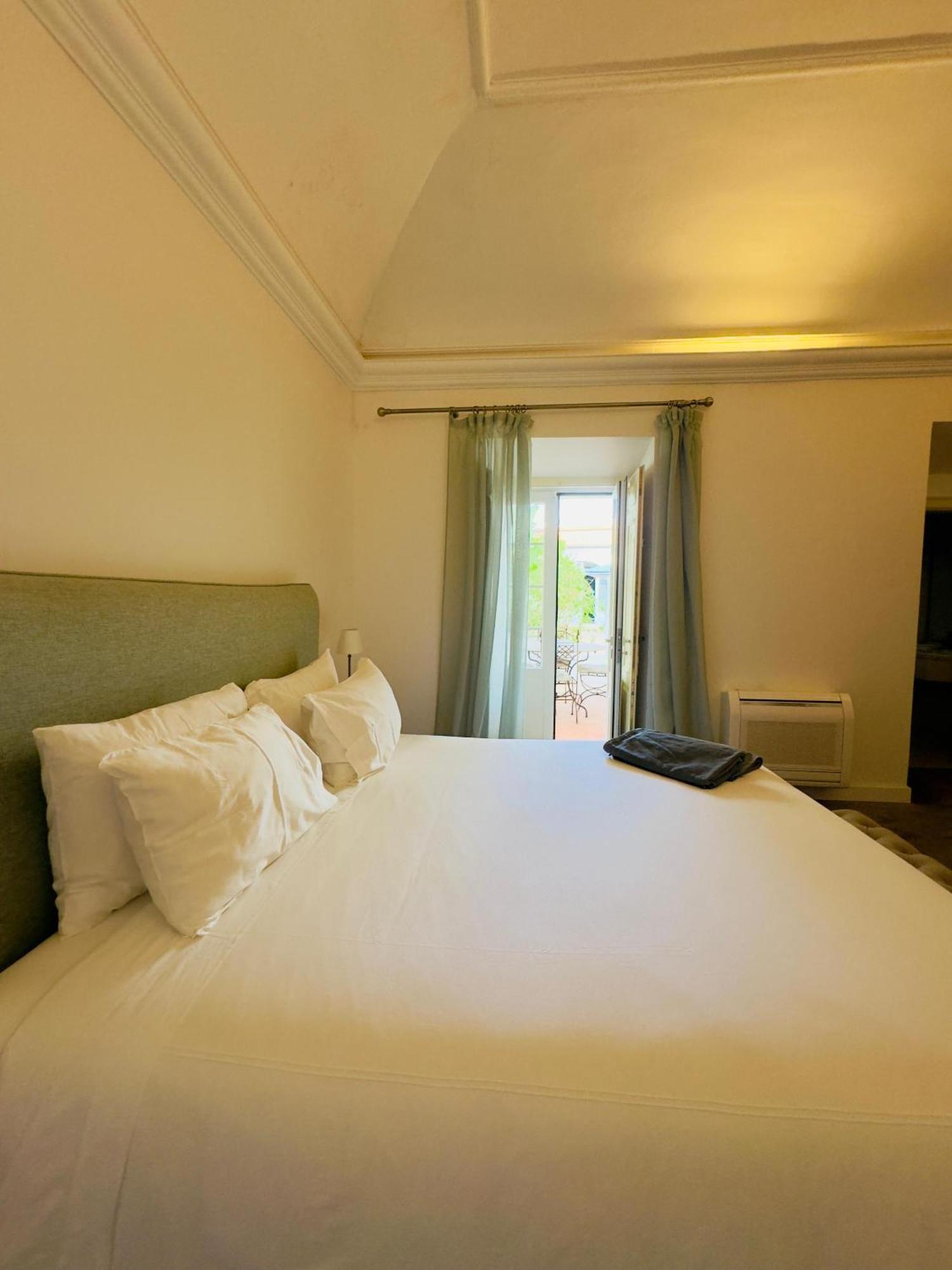 Solar Dos Frades Hotel Ferreira Do Alentejo Ngoại thất bức ảnh